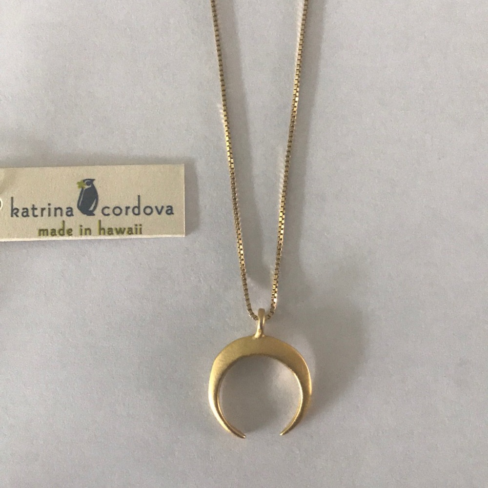 Katrina Cordova Hawaii Gold Crescent Necklace NWOT